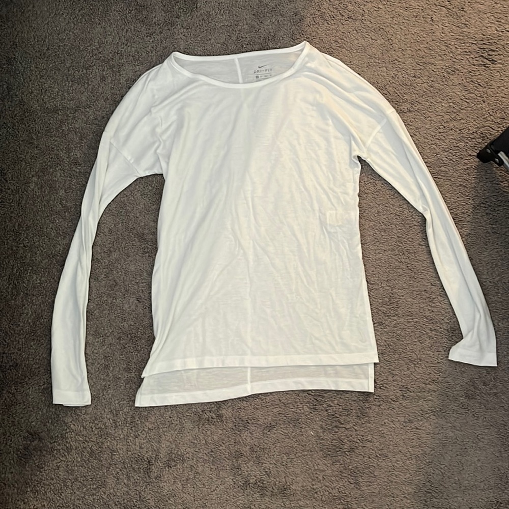 Nike dri-fit top